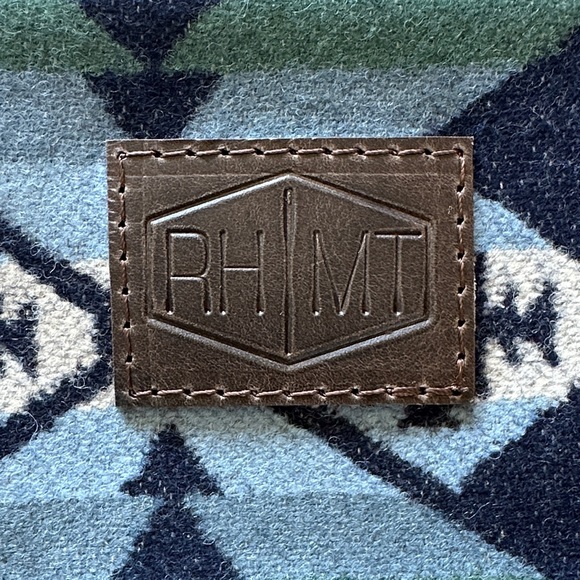 Pendleton Wool  Patterned Pouch - Picture 2 of 4